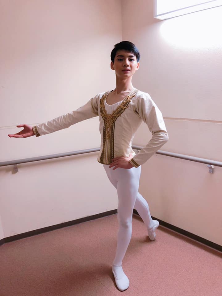 aoenアオエン輝ヒカルバレエ