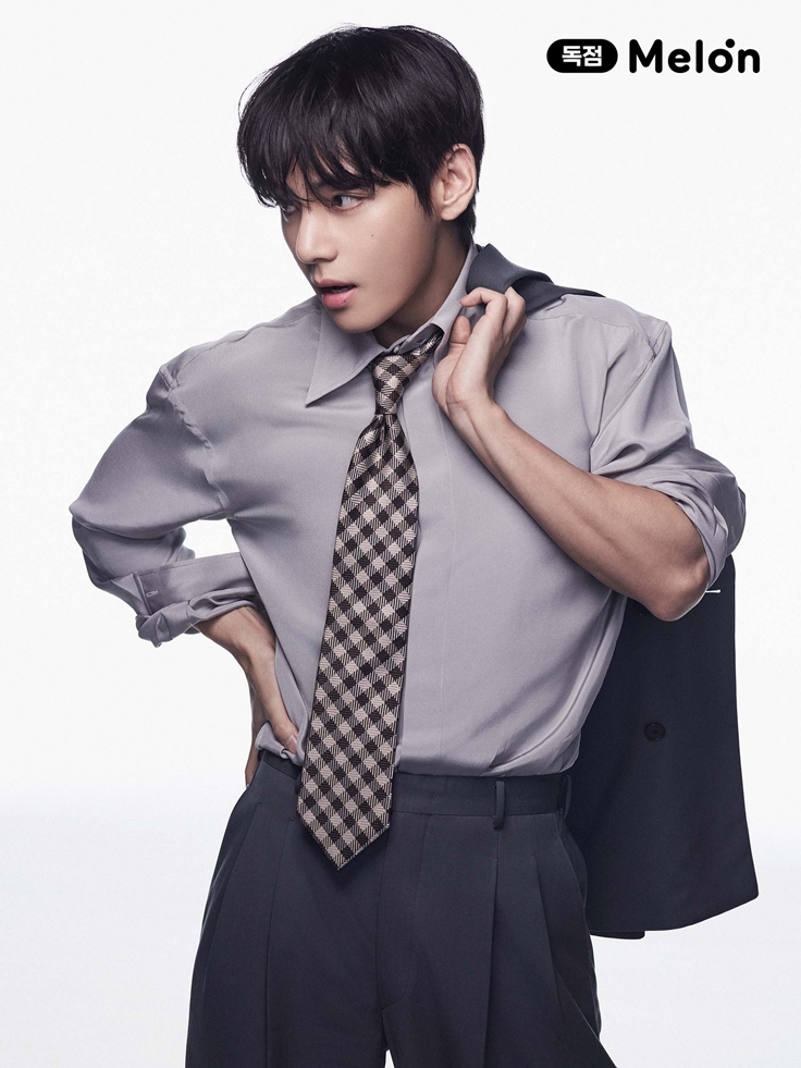 テテ グク似てる